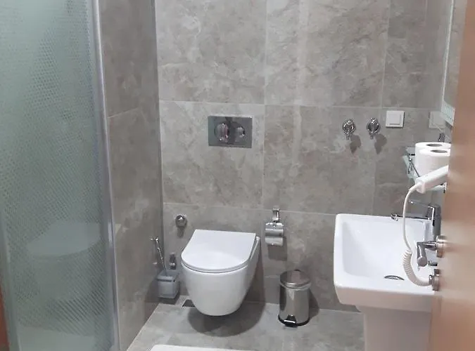 Arti̇m Aparthotel 3*