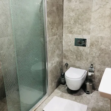 Arti̇m 公寓式酒店 费特希耶