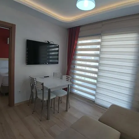 Apartmanhotel Arti̇m 3*