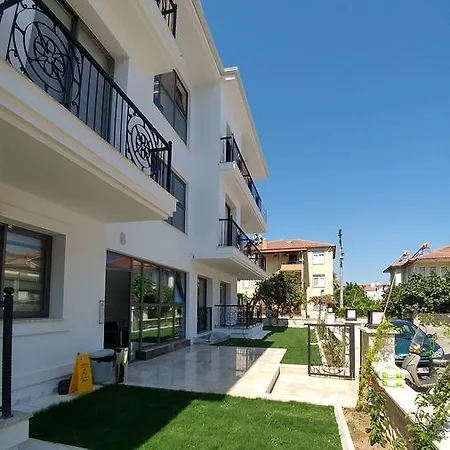 מלון דירות Arti̇m פאטהיה