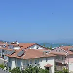 Ξενοδοχείο με διαμερίσματα Arti̇m 3*