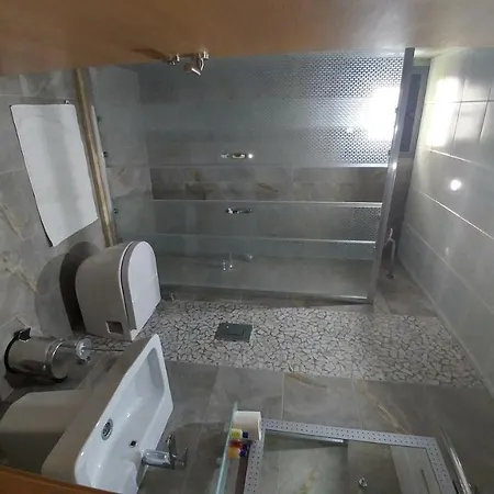 Aparthotel Arti̇m *