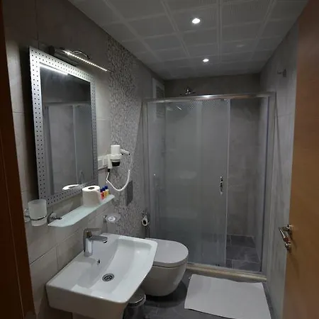 Arti̇m Aparthotel